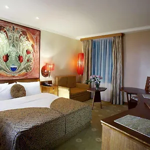 4* Hotel Lindner Castle, Part Of Jdv By Hyatt